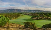 the 9th green of Oitavos Dunes golf course